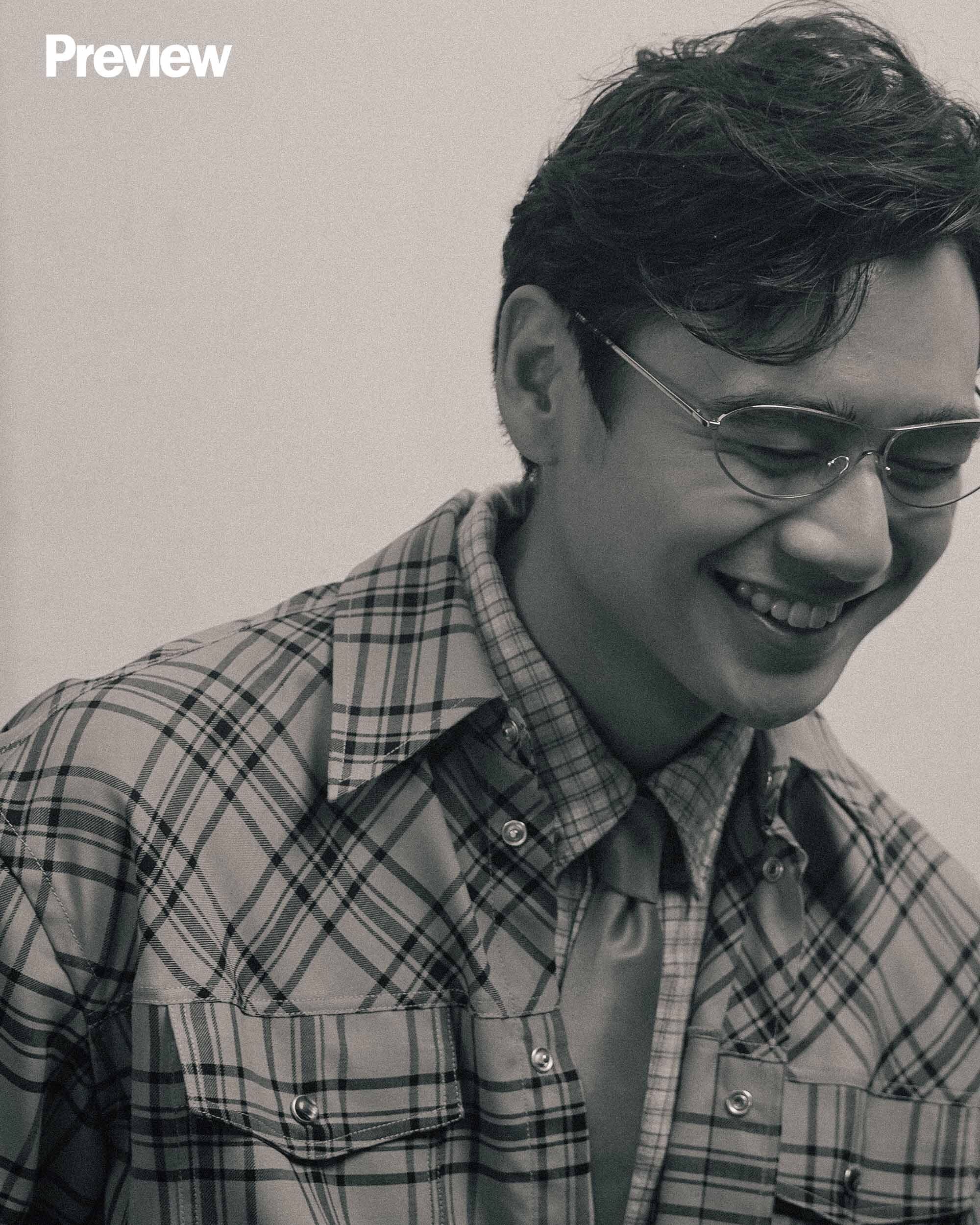 ON RIVER: Ursa glasses in Silverware, P1995, SUNNIES STUDIOS.